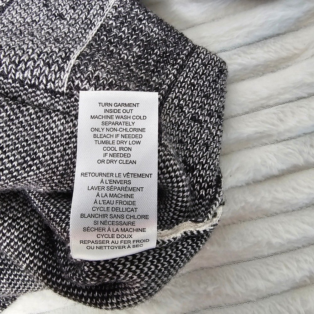 Industry Womens Buffalo Plaid Cardigan Black Cream Wool Blend V-Neck Large - Picture 7 of 12